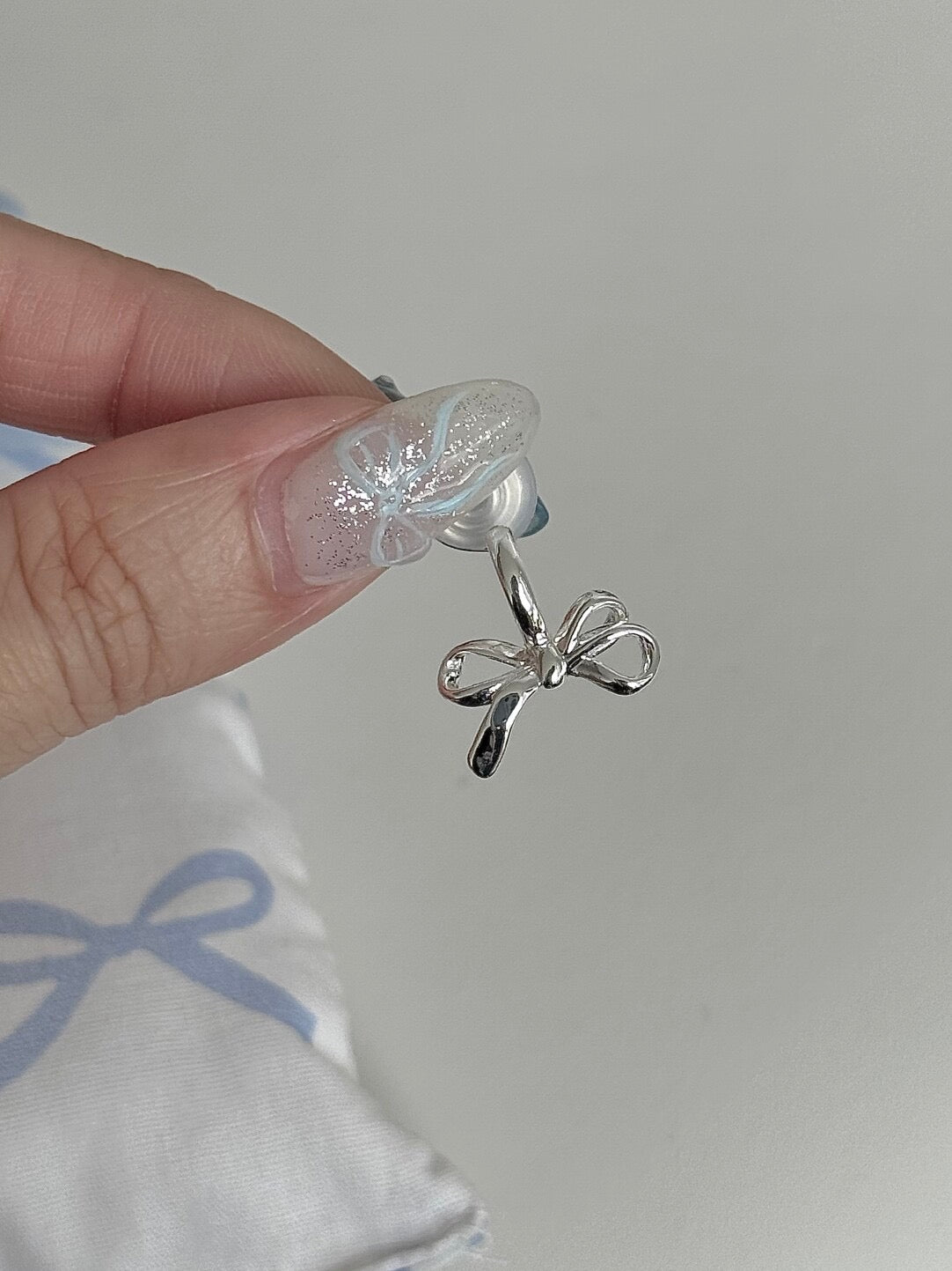 LolaWhite "No Ice, Just Sweetness" Bow Ear Cuffs – Versatile, Gentle & Korean-Style (No Piercing Required)