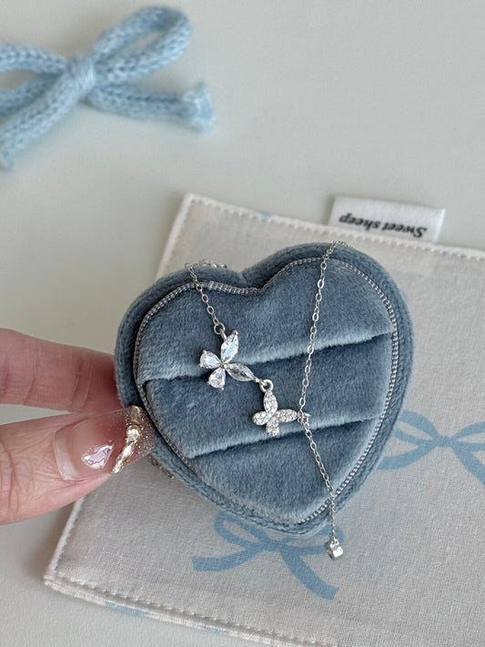 LolaWhite "Secret Valley Butterfly" S925 스털링 실버 풀 지르콘 버터플라이 펜던트 목걸이 - 신비롭고 독특하며 절제된 아름다움