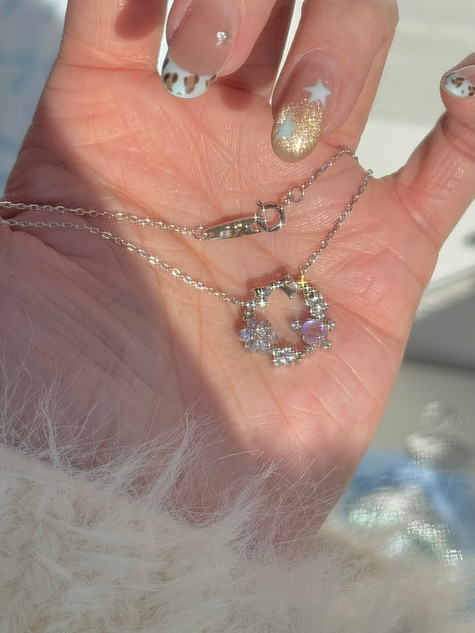 DearLola "Moonlit Garden" S925 Sterling Silver Moon & Floral Wreath Necklace - Dreamy Auroral Glow & Ethereal Elegance