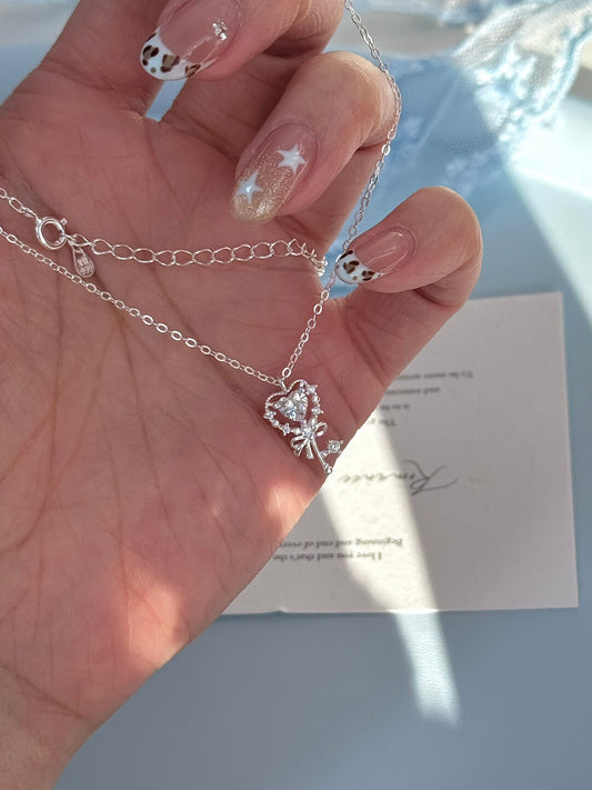 LolaWhite "Love's Sweet Scepter" Solid S999 Sterling Silver Heart-shaped Pendant with Crystal Rhinestones Collarbone Necklace - Sweet, Light Luxury & Elegant