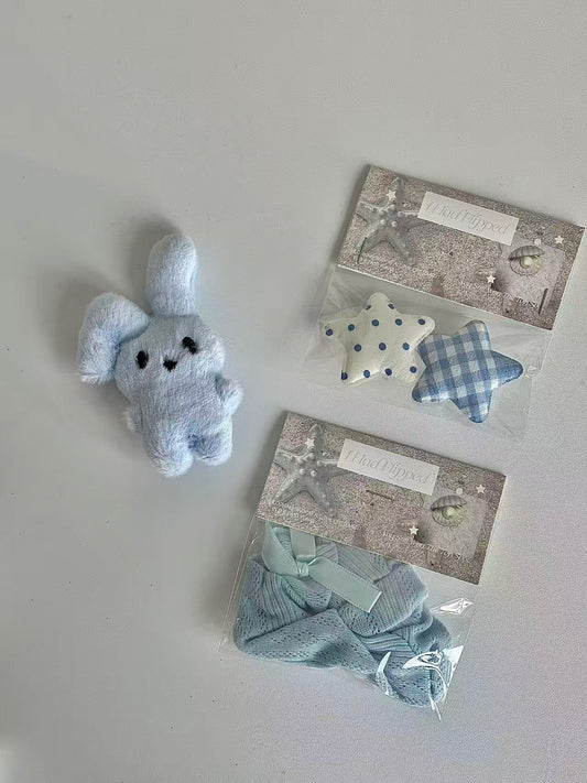 Lola White Gift-with-Purchase Program