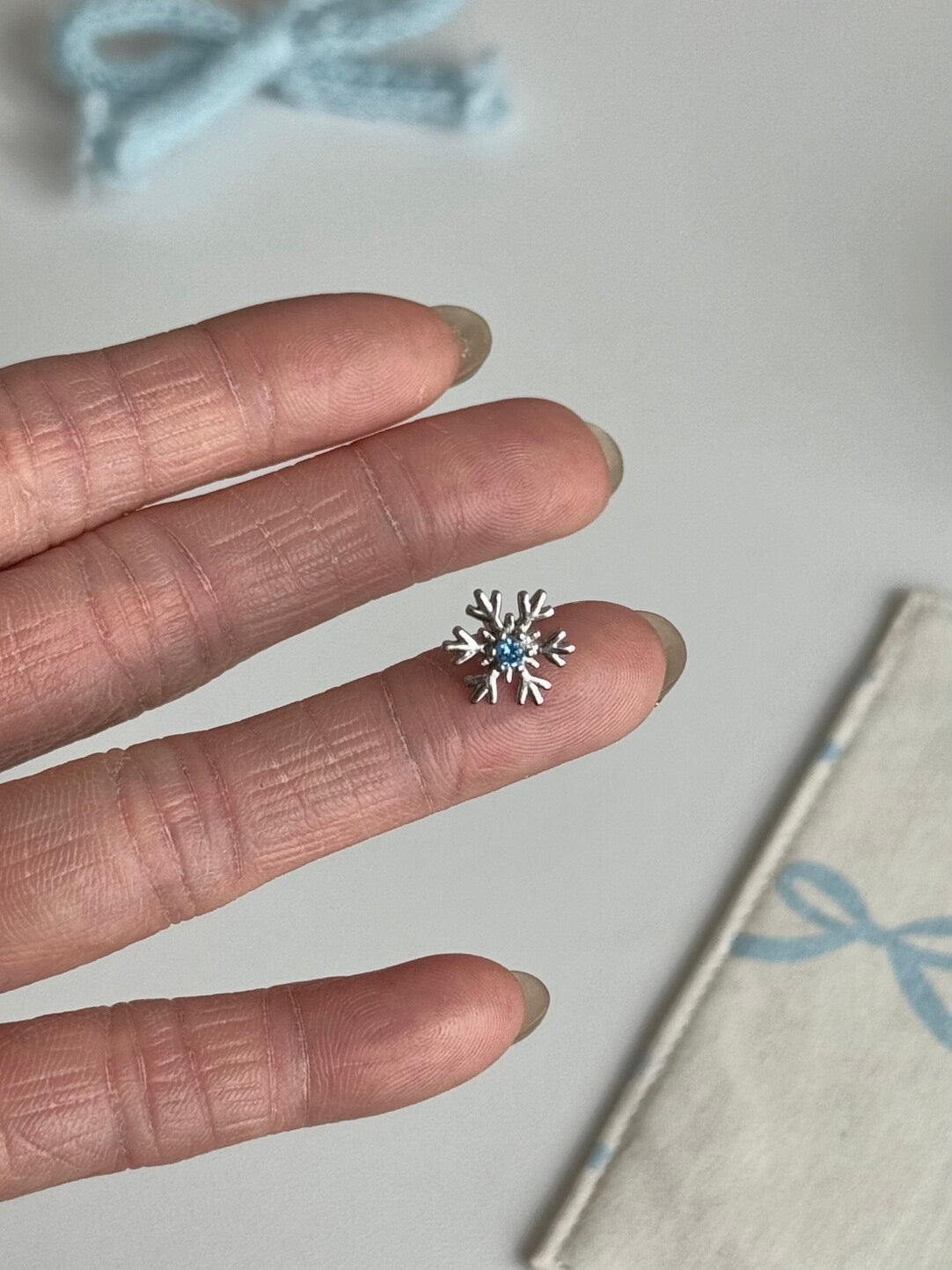 LolaWhite "Snowland Love Letter" Solid 999 Pure Silver Blue Zircon Snowflake Earrings&Cuffs