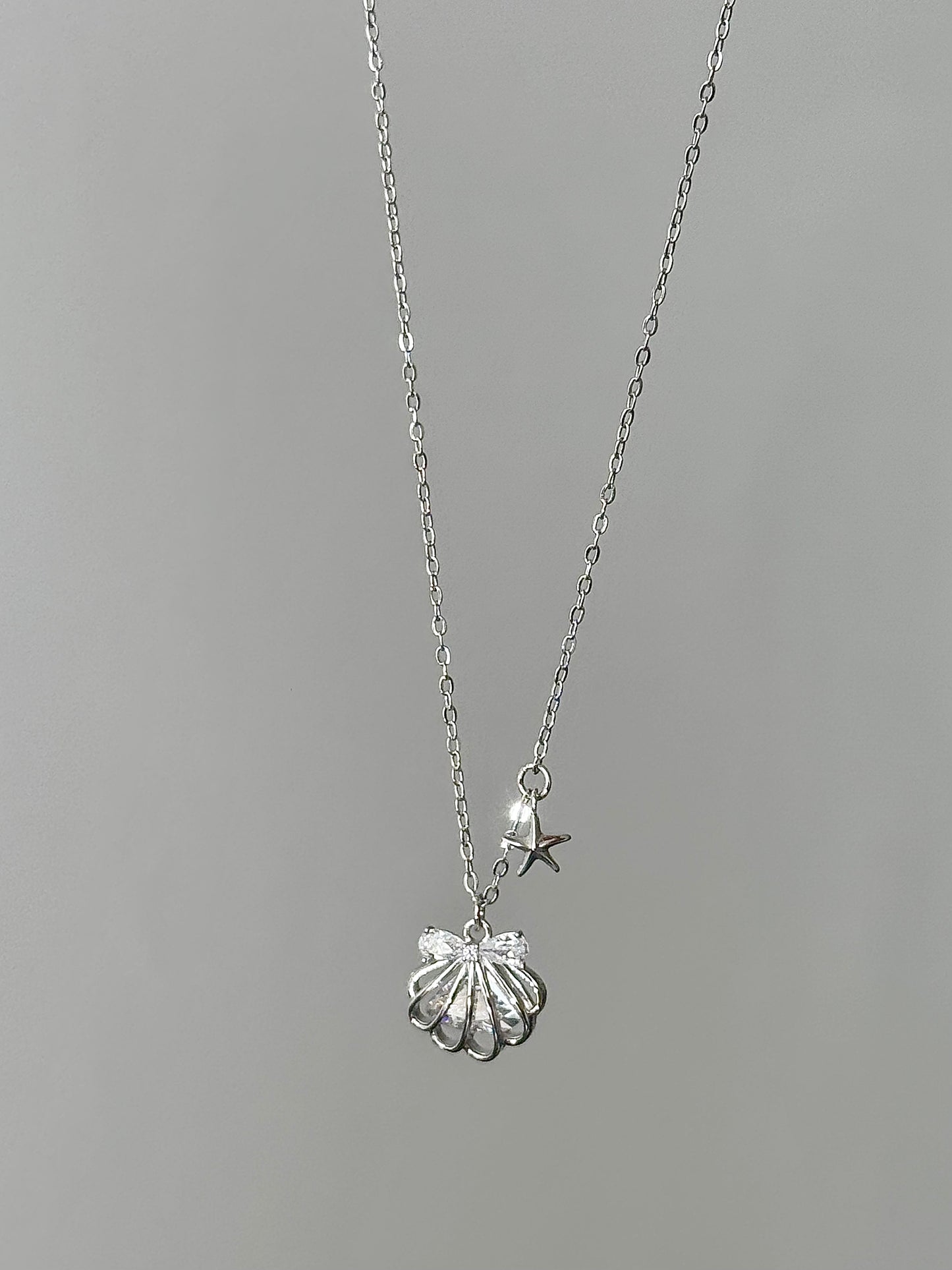 Dear Lola "Satin Starlight Kiss" Solid S999 Silver Shell Necklace