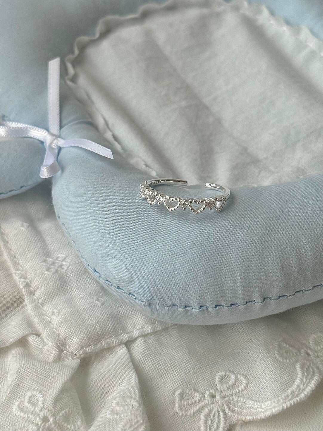 LolaWhite "Pulse of Love" Solid S999 Pure Silver Open Heart Ring with Zircon Accents - Unique & Sophisticated