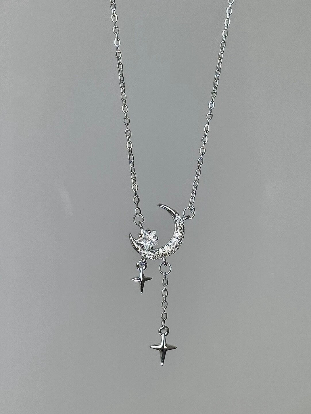 롤라화이트 "스타라이트 세레나데" 셀레스티얼 펜던트 목걸이