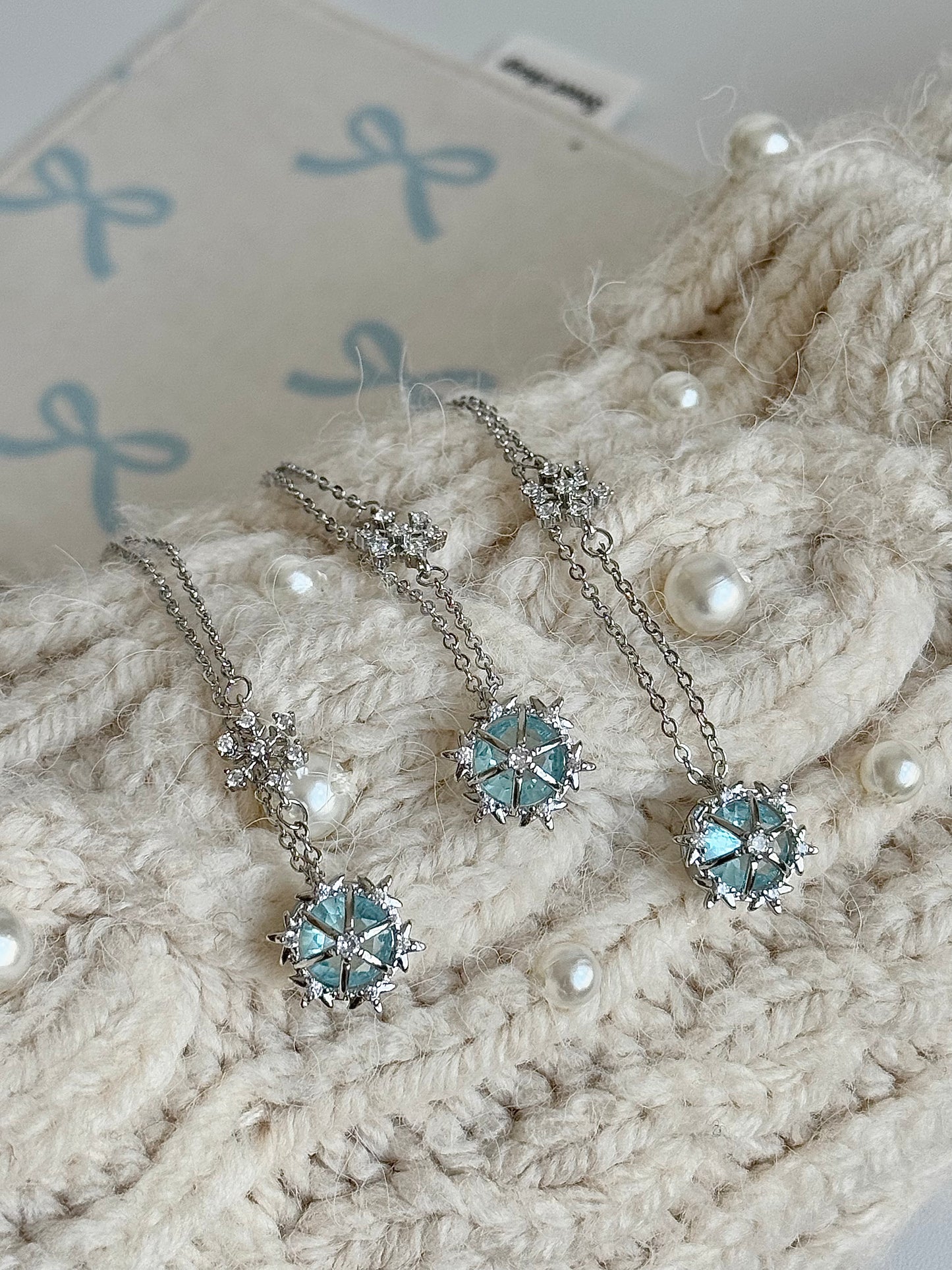 Lolawhite Snowdrop Pendant Necklace - 925 Sterling Silver with Blue Zircon