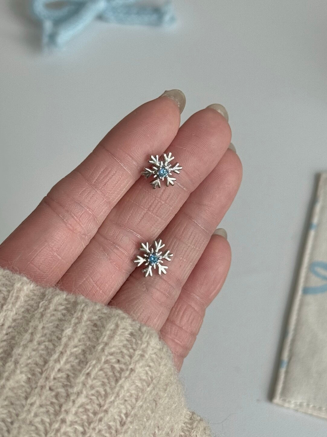 LolaWhite "Snowland Love Letter" Solid 999 Pure Silver Blue Zircon Snowflake Earrings&Cuffs