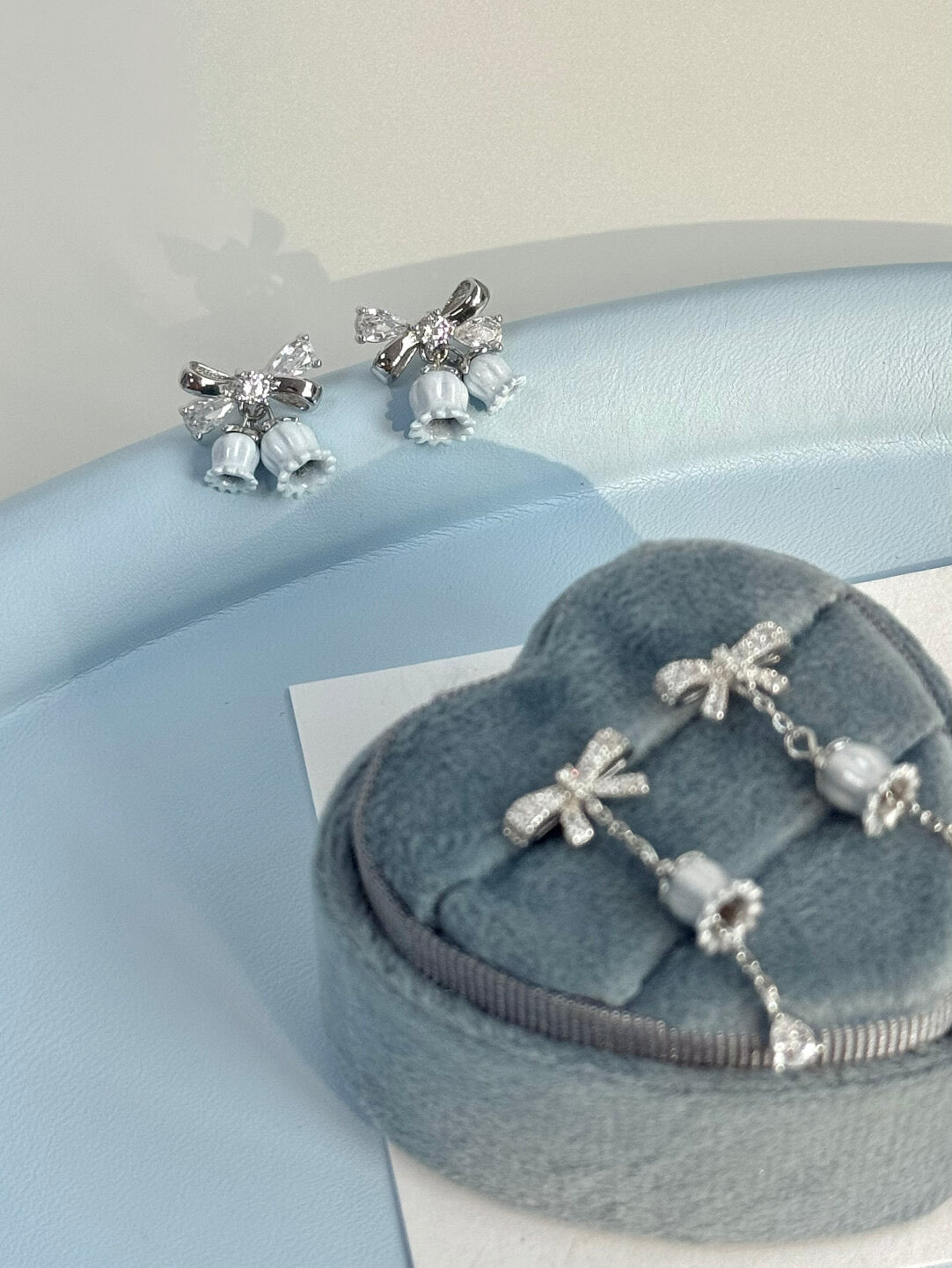 DearLola "Celestial Snowbell" Solid S925 Sterling Silver Lily of the Valley & Bow Earrings - Luxurious Ear Studs