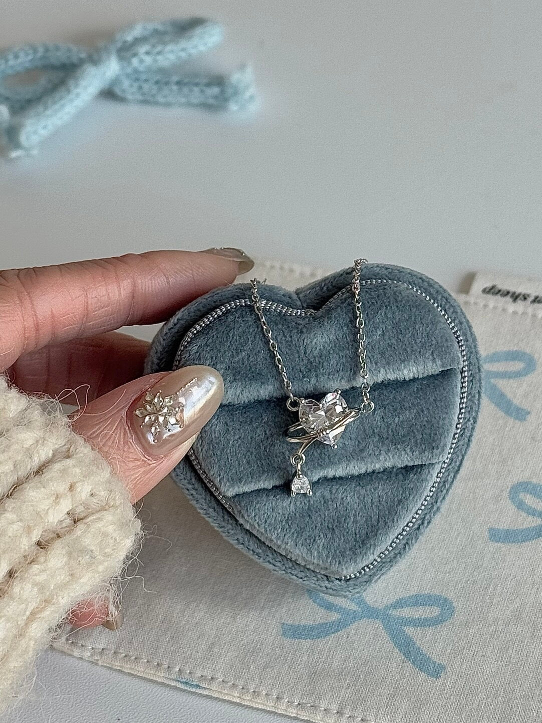 LolaWhite "Pulse of Love" S925 스털링 실버 목걸이 - 섬세하고 독특함