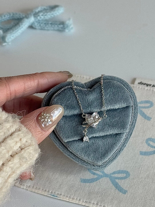 LolaWhite "Pulse of Love" S925 스털링 실버 목걸이 - 섬세하고 독특함