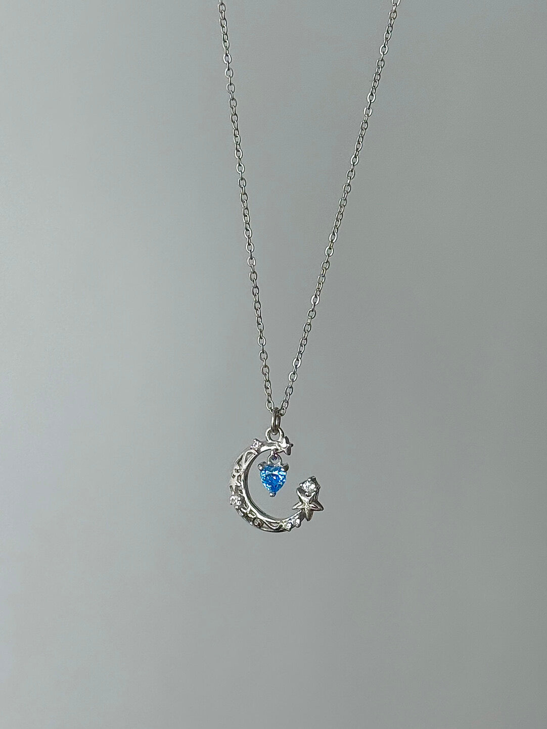 롤라화이트 "블루문의 심장" S925 스털링 실버 천상 목걸이