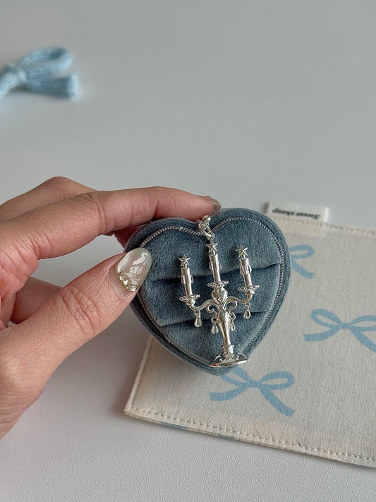 롤라화이트 "별빛 촛대" 펜던트 목걸이 - 빈티지 &amp; 아이시한 감성