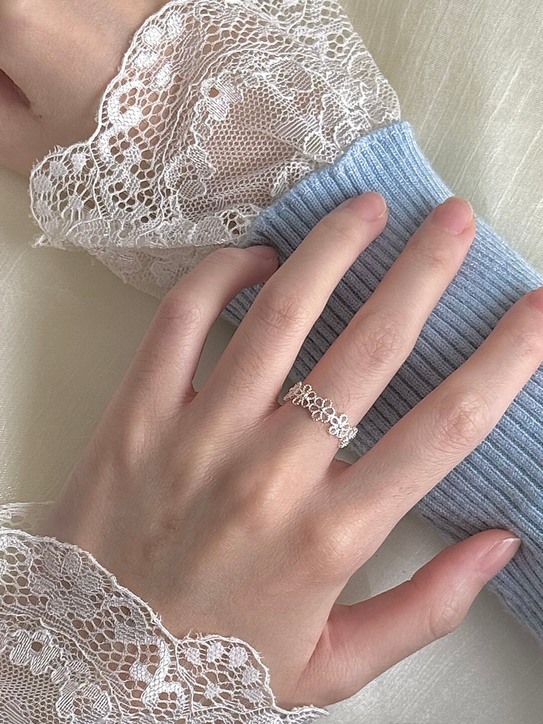 LolaWhite "Floral Cluster" Solid S925 Sterling Silver Flower Ring