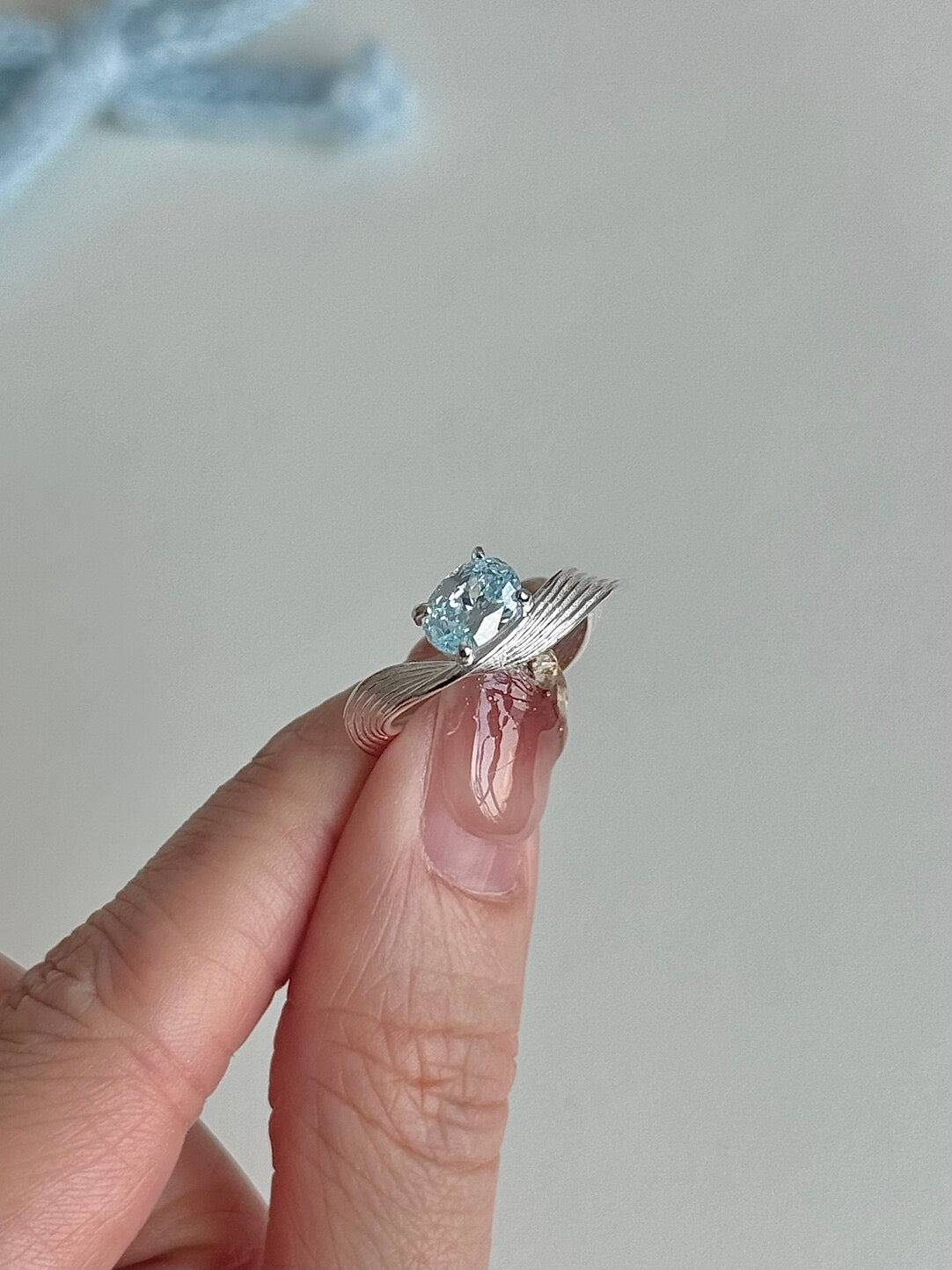 LolaWhite "Mercury Record" S925 Sterling Silver Wave-Textured Ring in Aqua Blue - Light Luxury & Icy Elegance