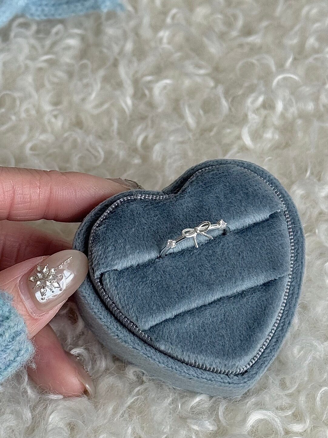 LolaWhite "Precious Bow" S925 스털링 실버 조절 가능 오픈 링