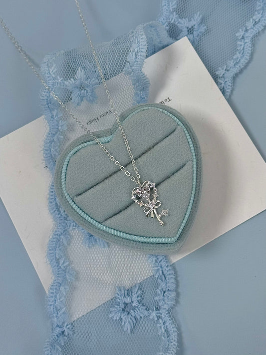 LolaWhite "Love's Sweet Scepter" Solid S999 Pure Silver Heart Pendant Collarbone Necklace with Crystal Accents - Sweet & Light Luxury