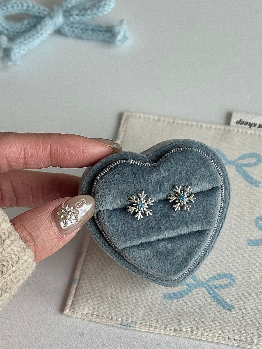 LolaWhite "Snowland Love Letter" Solid 999 Pure Silver Blue Zircon Snowflake Earrings&Cuffs