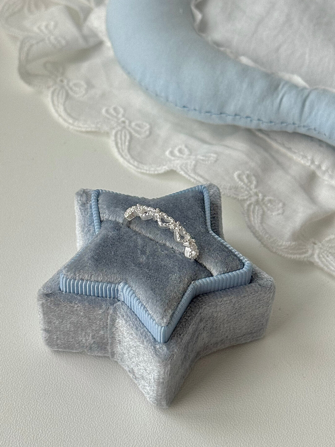 LolaWhite "Pulse of Love" Solid S999 Pure Silver Open Heart Ring with Zircon Accents - Unique & Sophisticated