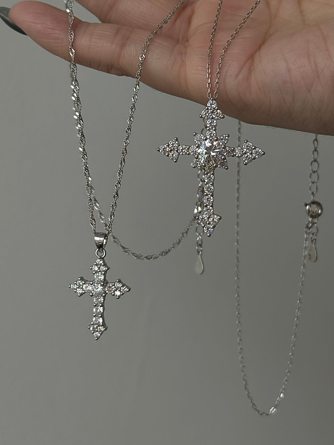 LolaWhite "Aphrodite's Descent" S925 Sterling Silver Full-Zircon Cross Pendant Necklace – Sweet&Luxe