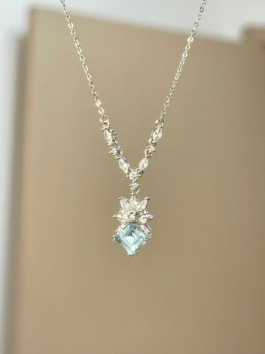 LolaWhite "Glimmering Blue Coronet" S925 Sterling Silver Teardrop Floral Crown Necklace with Square-Cut Zircons - Elegant & Regal