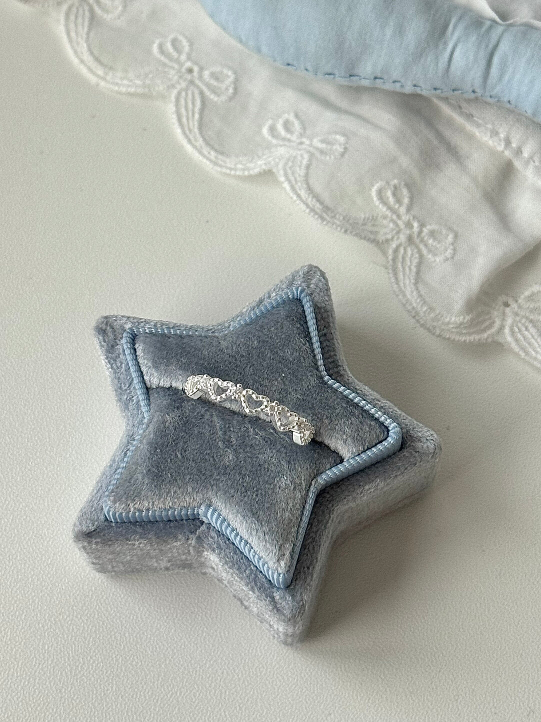 LolaWhite "Pulse of Love" Solid S999 Pure Silver Open Heart Ring with Zircon Accents - Unique & Sophisticated