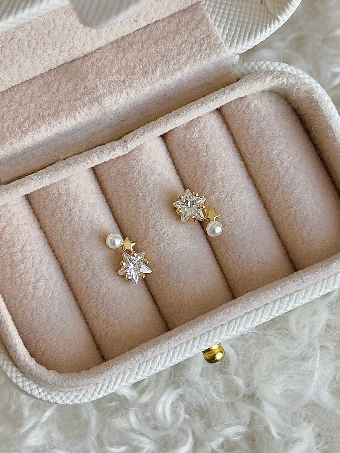롤라화이트 스타 &amp; 펄 S925 스털링 실버 14K 골드 도금 스터드 귀걸이 - 한국 스타일, 섬세함, 개성 있는 디자인