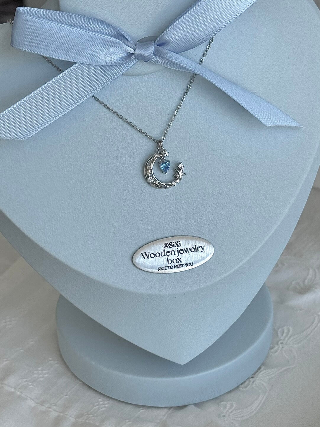 롤라화이트 "블루문의 심장" S925 스털링 실버 천상 목걸이